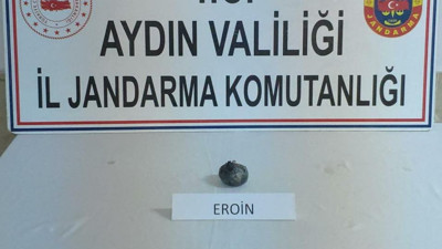 Otobüsteki yolcuların üzerinden uyuşturucu madde ele geçirildi