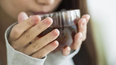 Araştırma sonuçları şaşırtıcı. Bu içecek şekeri 30 dakikada düşürüyor