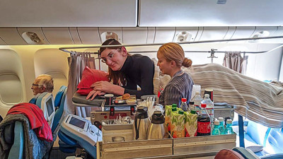 Dünyanın en uzun boylu kadını Rumeysa Gelgi Türkiye'ye döndü (15 Mart 2023)