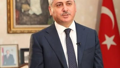 Depremin yıktığı Hatay'da Vali milletvekilliği için istifa etti