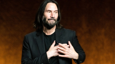Keanu Reeves'e hayranından şaşırtan evlilik teklifi