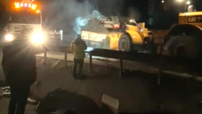 Kütahya'da kimyasal madde yüklü tır devrildi: 1 yaralı (15 Mart 2023)