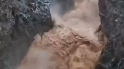 Şiddetli yağış Sori Şelalesi'ni coşturdu