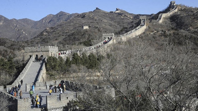 Çin, yabancılara turist ve seyahat vizesi işlemlerini yeniden başlatıyor