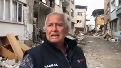 Depremzede isyan etti. Dünya lideri diyor. Nerede dünya lideri olmak, bir grubun lideri olamaz