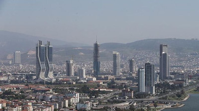 Tehlike kapıda. İzmir Bayraklı'da bina deprem raporları açıklandı