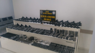 Mersin'de 110 bin makaron yakalandı