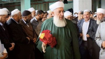 Diyanet'in gizli tarikatlar raporundan çıktı. FETÖ'cülerden boşalan kadrolara Menzilciler atandı