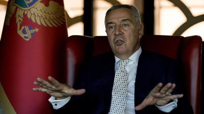 Karadağ Cumhurbaşkanı meclisi feshetti