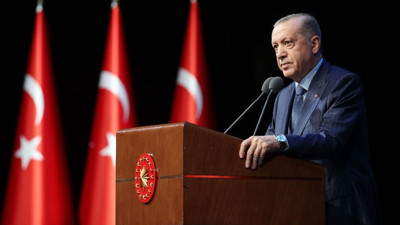 Erdoğan ekonominin başına onu getirecek. Aman Bakan Nebati duymasın. Yine şikayet ettikleri Reuters'a sızdırdılar