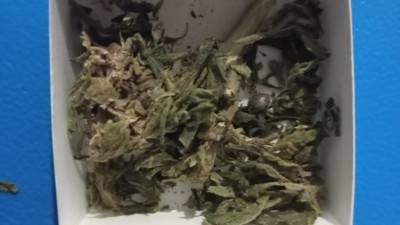 Şüpheli şahıslar uyuşturucuyla yakalandı (17 Mart 2023)