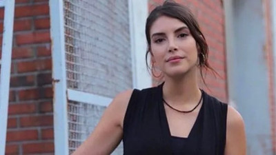 Deniz Baysal çirkin iddiaya öfkelendi. Adı setteki yasak aşk skandalına karıştı