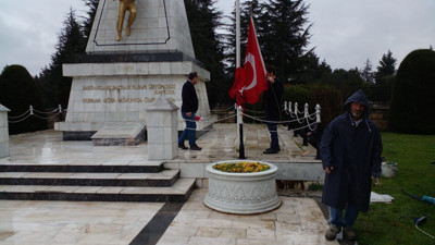 Şehitlik 18 Mart’a hazırlanıyor