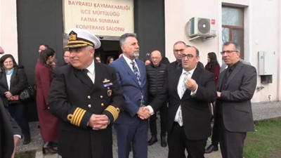 18 Mart töreninde tartışma: Atatürk demek zorunuza mı gidiyor