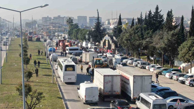 AKP'li isimin yardım malzemelerini satmak için taşıttığı iddia edildi