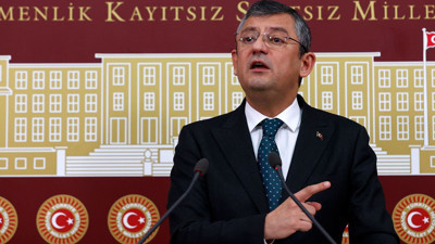 CHP'li Özgür Özel gönlündeki iki bakanlığı açıkladı