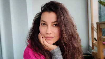 Kızılcık Şerbeti'nin Alev'i Müjde Uzman gizlediği hastalığını açıkladı. "Hiç uyumadım"