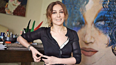 Zerrin Tekindor'un gençliğini oynayacak sürpriz isim belli oldu