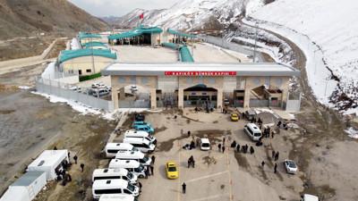 Van'a Nevruz'da İranlı akını