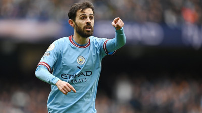Manchester City'nin yıldızı Bernardo Silva transfer iddialarına yanıt verdi