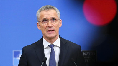 Stoltenberg: Batı, uzun bir savaşta Ukrayna’yı desteklemeye hazır olmalı