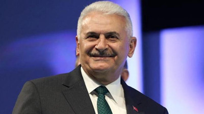 Binali Yıldırım adaylık başvurusu yaptı