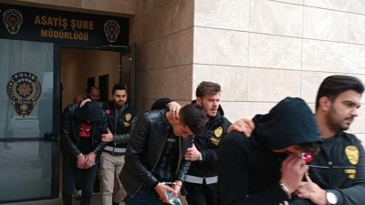 Afyonkarahisar'da oto hırsızlığı operasyonu. 3 zanlı tutuklandı