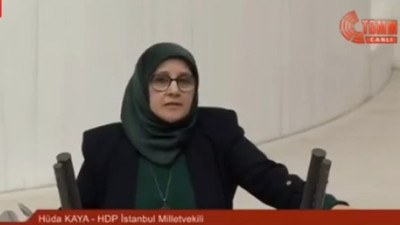 Depremzedelerden bahseden vekilin mikrofonu kapatıldı