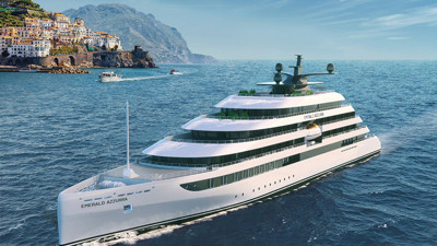 İçinde yok yok. 4 katlı yüzen saray İstanbul'da