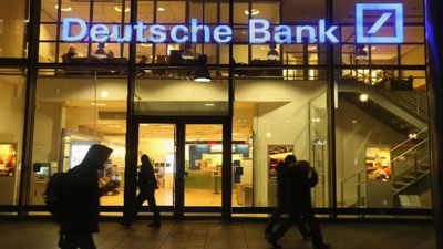 Almanya Başbakanı'ndan Deutsche Bank'la ilgili ilk açıklama