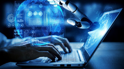 Sohbet robotundan kullanıcı bilgileri sızdı. Uygulama 10 saat kapatıldı