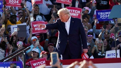 Trump'un seçim mesaisi başladı