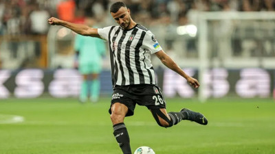 Beşiktaş'ta flaş Saiss gelişmesi. İngiliz ekibi peşine düştü