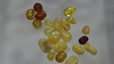 Ağrıları kesiyor stresi bitiriyor. Suda yüzen taş şifa deposu çıktı