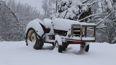 Kartepe'de kar kalınlığı yarım metreyi aştı