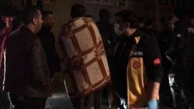 1.5 yaşındaki kızını öldürüp evini yaktı