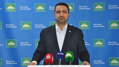HÜDA PAR sözcüsü: Biz her türlü milliyetçiliği ayaklar altına almış bir partiyiz. MHP buna ne diyecek