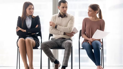 Geçmişe dönük kıskançlıkla nasıl baş edilir?