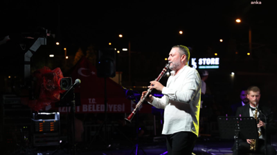 İzmit Belediyesi’nden depremzedeler için bağış konseri
