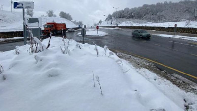 Düzce'de kar kalınlığı 30 santimetreye ulaştı