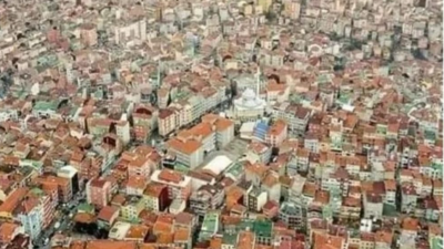 Cemre düşmek için toprak arıyor. Söyleyin Allah aşkına cemre nereye düşsün?