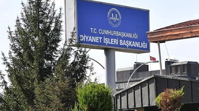 Diyanet'ten milyonluk harcama. Bir günde 5 farklı ihale imzalandı
