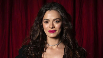 Özge Özpirinçci'nin yeni adresi ve projesi belli oldu