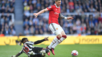 Weghorst Ronaldo'dan daha iyi. İngilizlerin yıldızı Gary Neville açıkladı