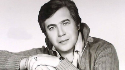 Tanju Okan'ın hayatı film olacak. 'Kadınım' şarkısıyla milyonların gönlünde taht kurmuştu