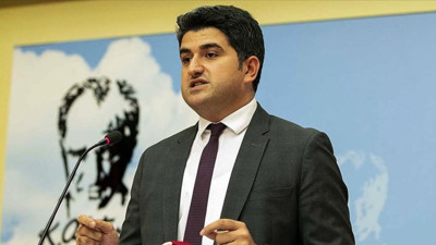 'Milyonlarca yabancı seçmen yok' diyen CHP'li Adıgüzel'e tepkiler dinmiyor