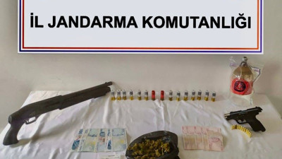 Uyuşturucu operasyonunda iki kişi yakalandı