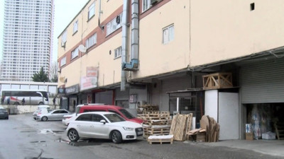 Beylikdüzü'nde silahlı saldırgan dehşeti