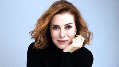 Zuhal Olcay eski sevgilisiyle pişti oldu. "Kimseye bir dargınlığım yok"