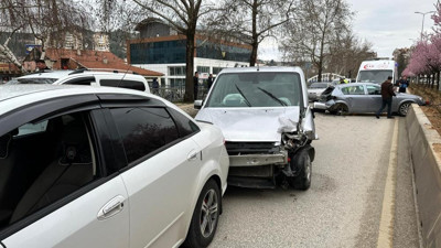 3 aracın karıştığı kaza: 1 yaralı